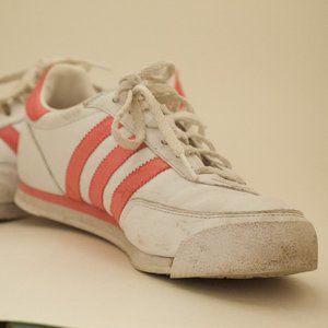 🌟2 for $15🌟 Adidas Pink and White Sneakers